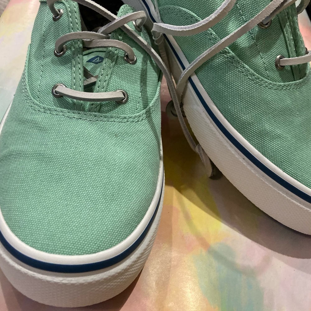 BRAND NEW! Mint Green Sperry Topsiders